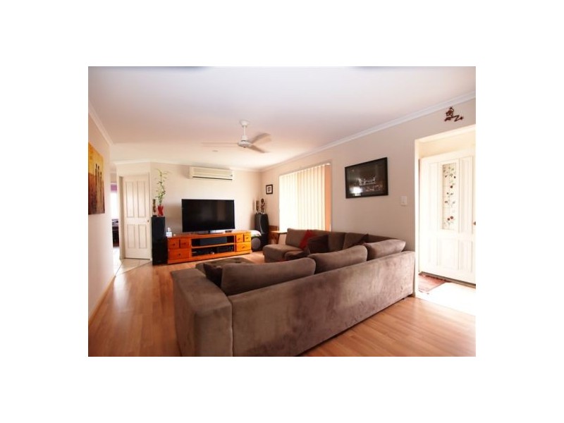 37 Cromdale Cct, Kawungan QLD 4655