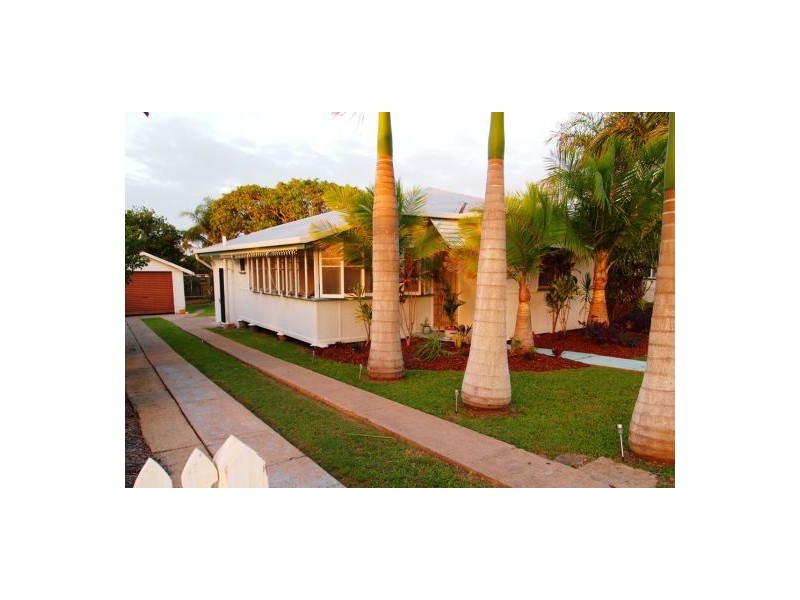 23 Mary St, Scarness QLD 4655