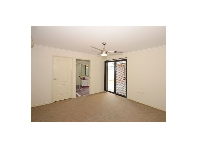 1/11 Lockerbie Court, Kawungan QLD 4655