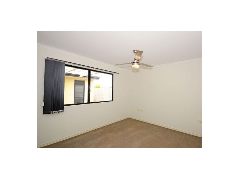 1/11 Lockerbie Court, Kawungan QLD 4655