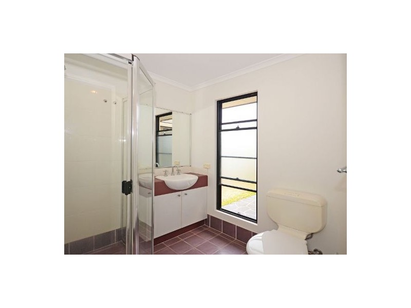 1/11 Lockerbie Court, Kawungan QLD 4655