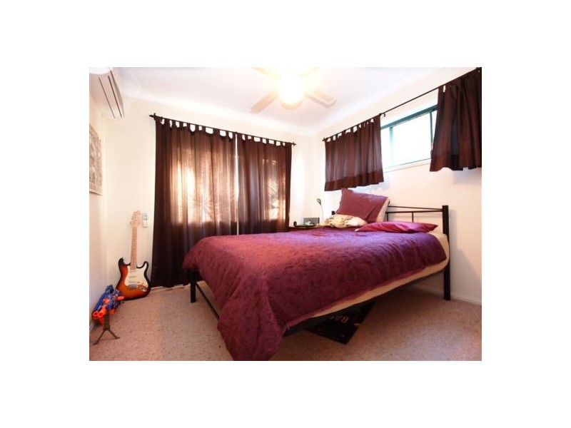 51 Kathleen Cres, Wondunna QLD 4655