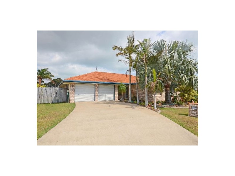 11 King Edward Court, Urangan QLD 4655