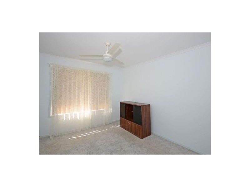 11 King Edward Court, Urangan QLD 4655