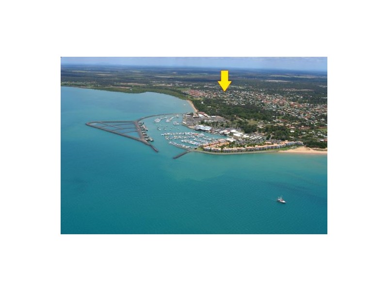 12 Chantilly Street, Urangan QLD 4655