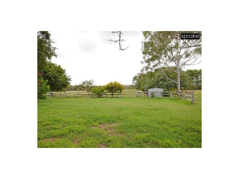 79 Chapel Road, Nikenbah QLD 4655