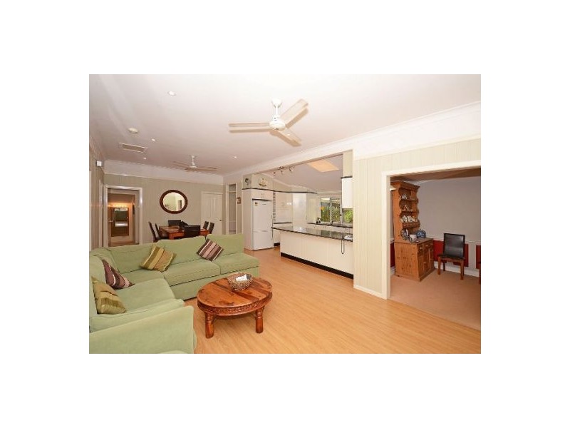 79 Chapel Road, Nikenbah QLD 4655