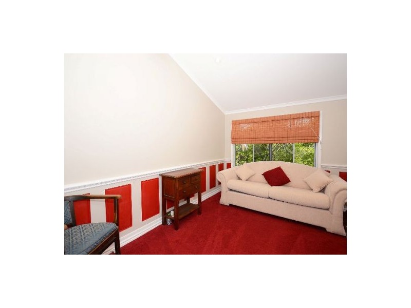 79 Chapel Road, Nikenbah QLD 4655