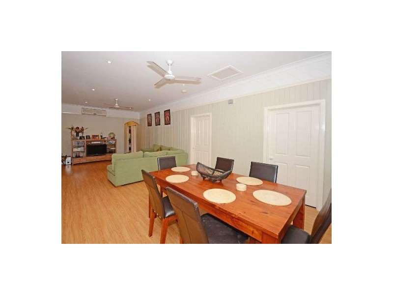 79 Chapel Road, Nikenbah QLD 4655