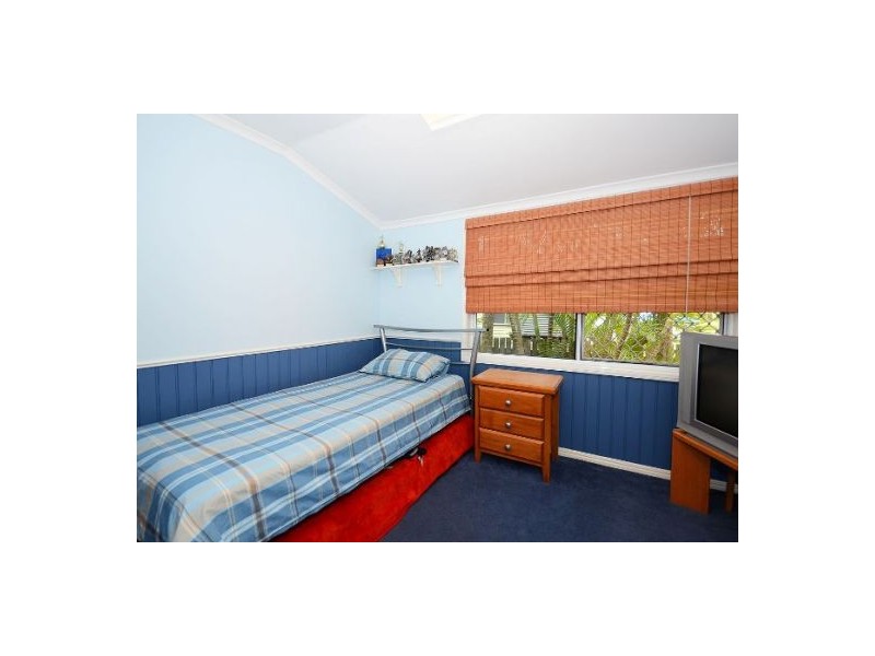 79 Chapel Road, Nikenbah QLD 4655