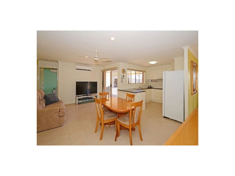 1 Pembridge Circuit, Urraween QLD 4655