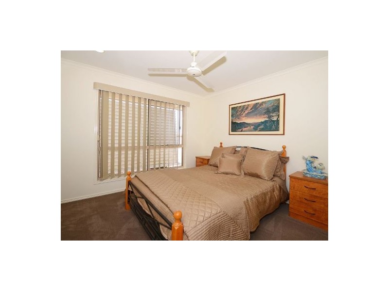 1 Pembridge Circuit, Urraween QLD 4655