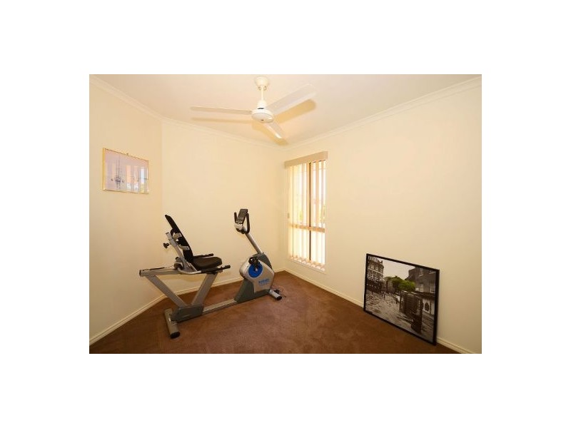 1 Pembridge Circuit, Urraween QLD 4655