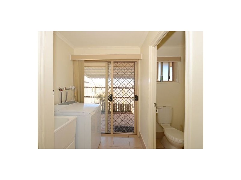 1 Pembridge Circuit, Urraween QLD 4655