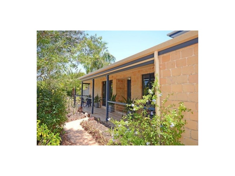 40 Pandanus Drive, Dundowran Beach QLD 4655