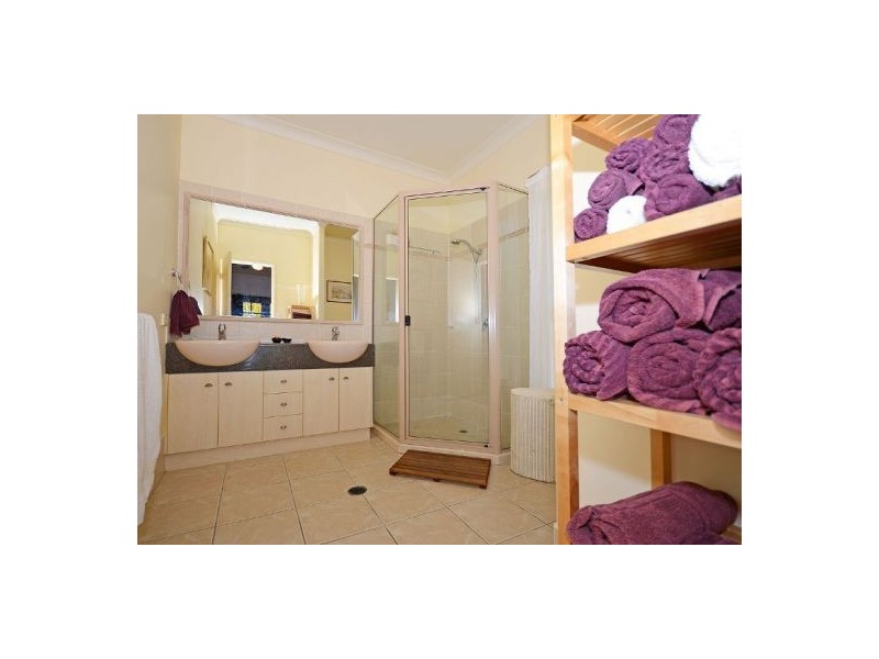 40 Pandanus Drive, Dundowran Beach QLD 4655