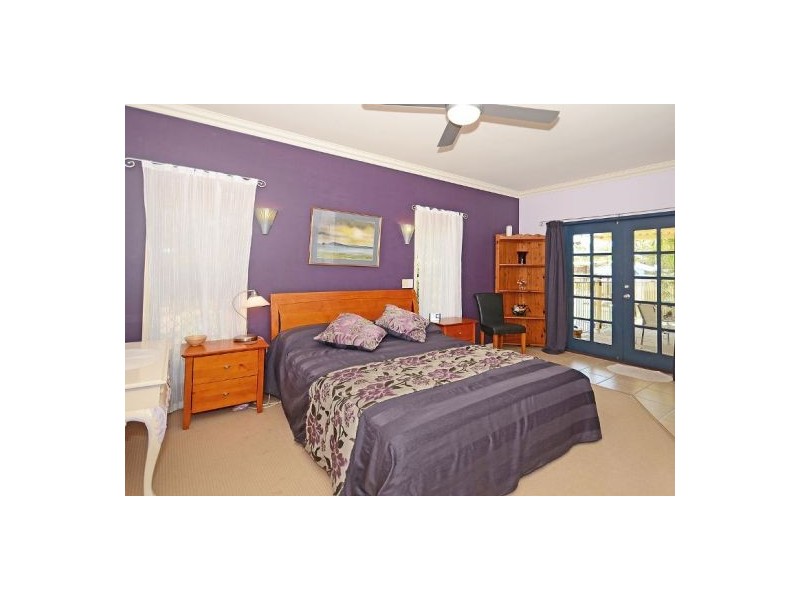 40 Pandanus Drive, Dundowran Beach QLD 4655