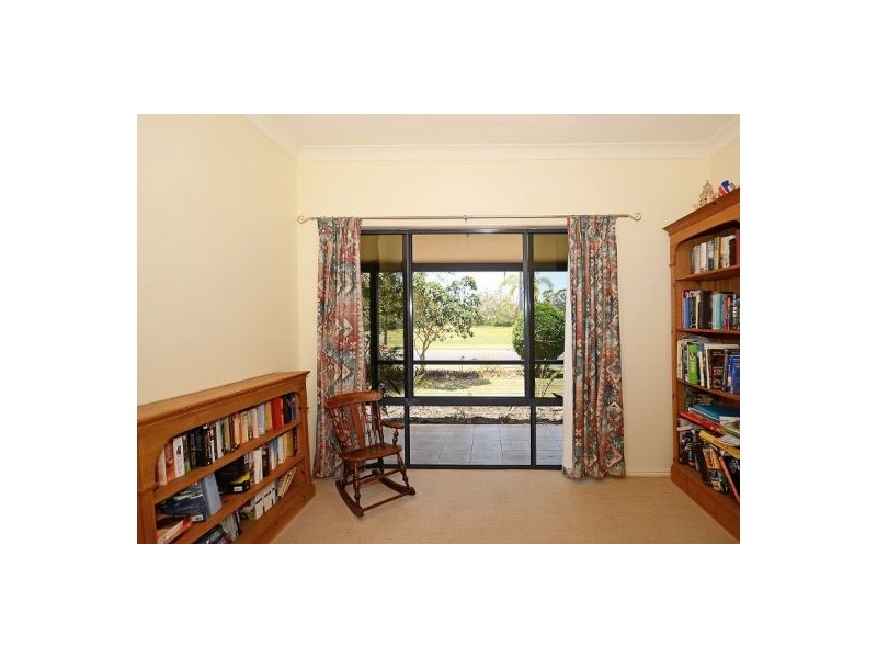 40 Pandanus Drive, Dundowran Beach QLD 4655