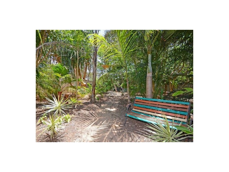 40 Pandanus Drive, Dundowran Beach QLD 4655