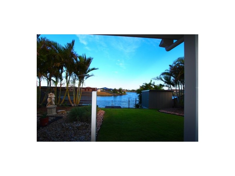 65 Endeavour Way, Eli Waters QLD 4655