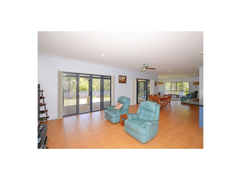 217 Esplanade, Pialba QLD 4655