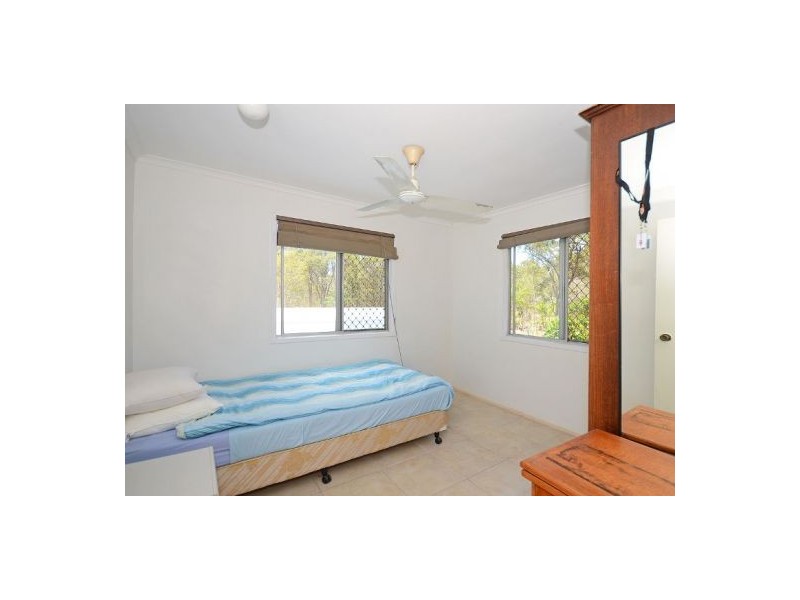 34 Ti Tree Road East, Booral QLD 4655