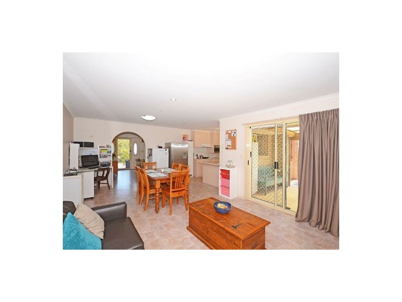 10 Baird Drive, Pialba QLD 4655