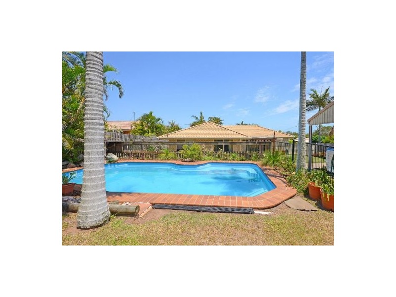10 Baird Drive, Pialba QLD 4655