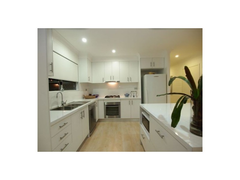 7 Bruce St, Torquay QLD 4655