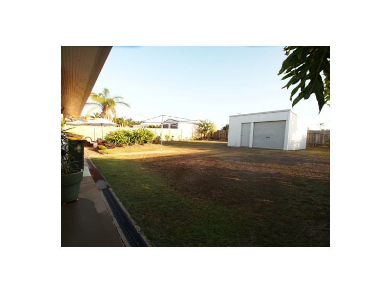 7 Bruce St, Torquay QLD 4655