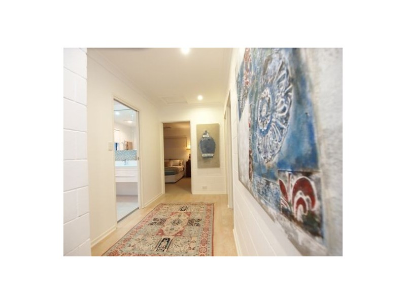 7 Bruce St, Torquay QLD 4655