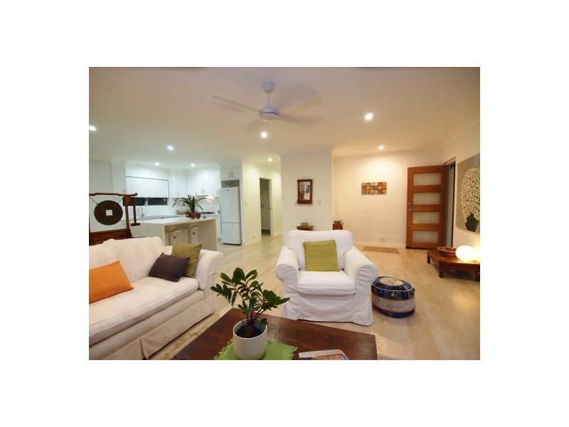 7 Bruce St, Torquay QLD 4655