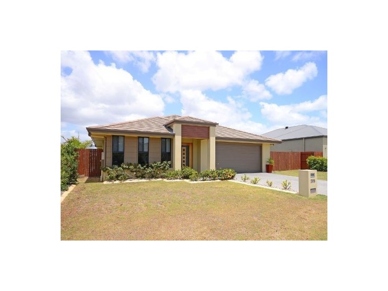 205 Long Street, Pialba QLD 4655