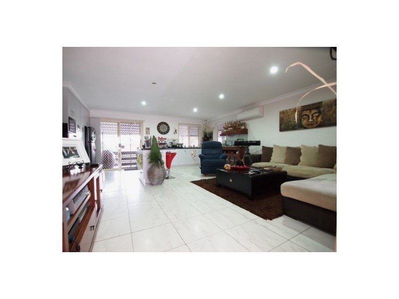 60 Hillcrest Ave, Scarness QLD 4655