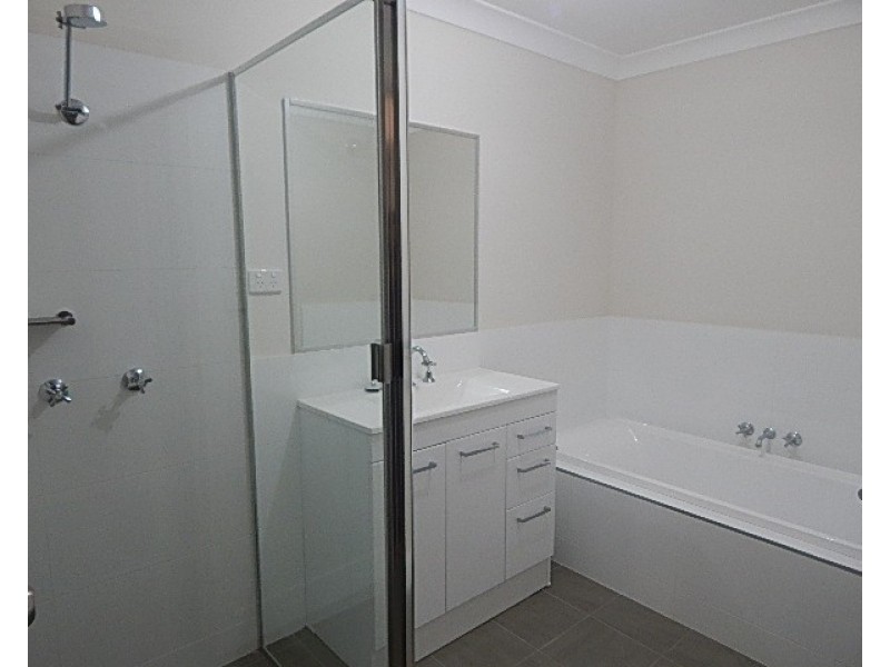 28 April Cct, Bolwarra Heights NSW 2320