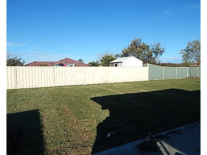 28 April Cct, Bolwarra Heights NSW 2320