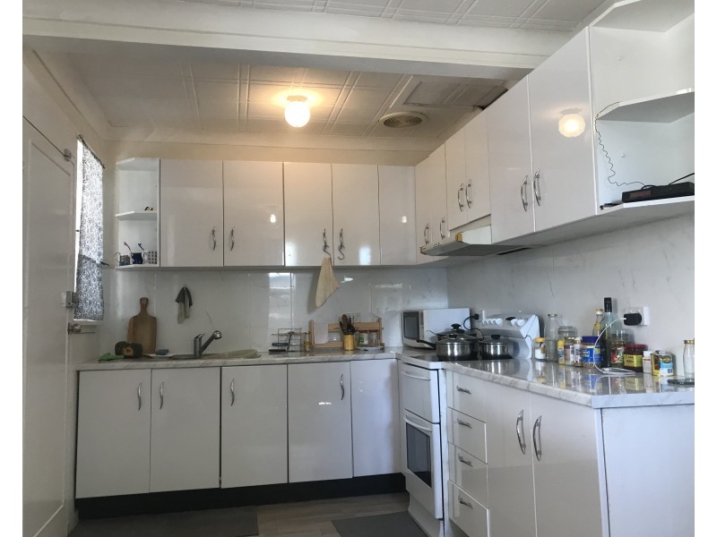 4 Greenhills Avenue, Woodberry NSW 2322