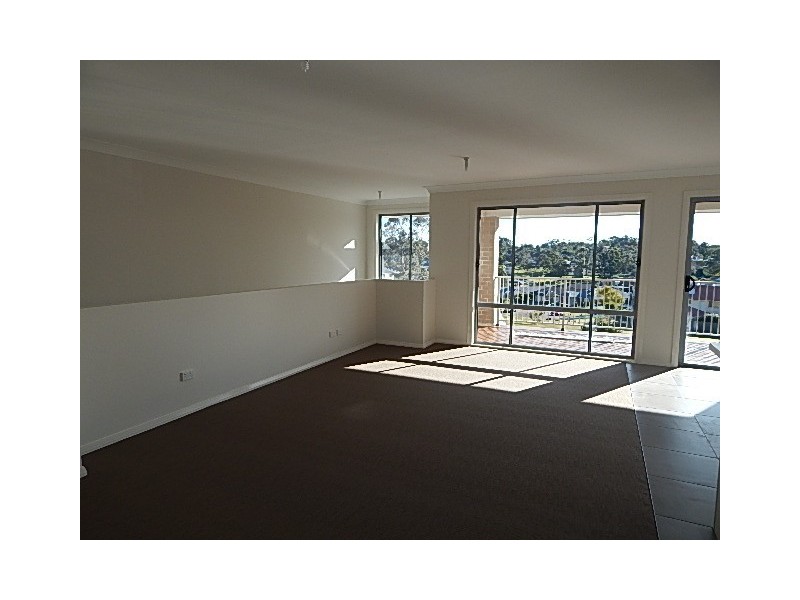 28a April Cct, Bolwarra Heights NSW 2320