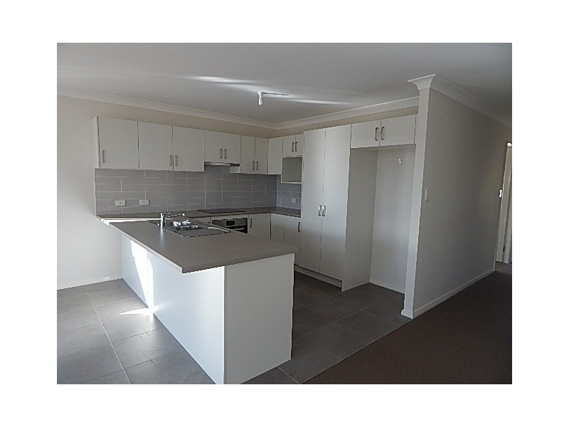 28a April Cct, Bolwarra Heights NSW 2320