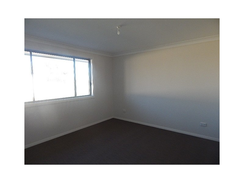 28a April Cct, Bolwarra Heights NSW 2320