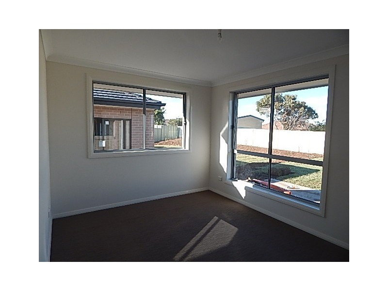 28a April Cct, Bolwarra Heights NSW 2320