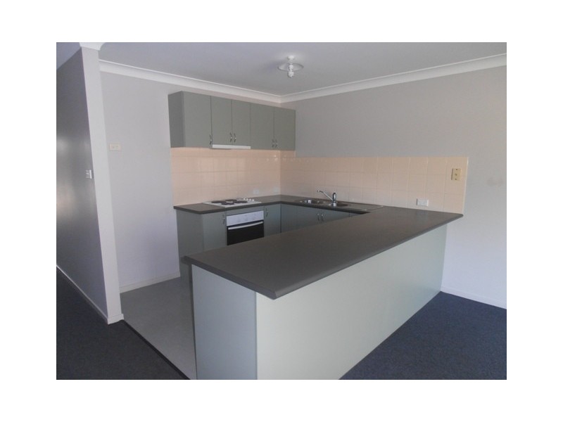 2/5 Quarter Sessions Road, Tarro NSW 2322