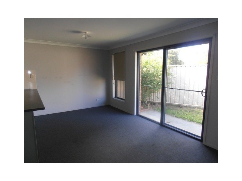 2/5 Quarter Sessions Road, Tarro NSW 2322
