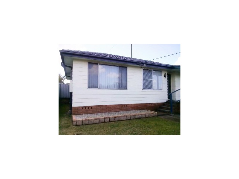 38 Redbill Drive, Woodberry NSW 2322