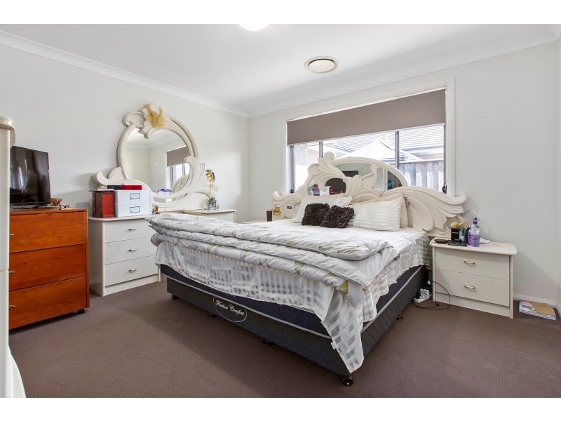 30 Grasshawk Drive, Chisholm NSW 2322