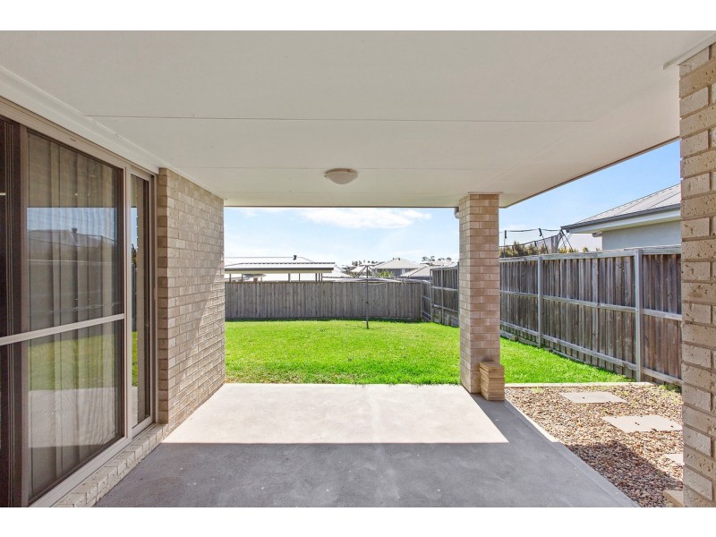 30 Grasshawk Drive, Chisholm NSW 2322