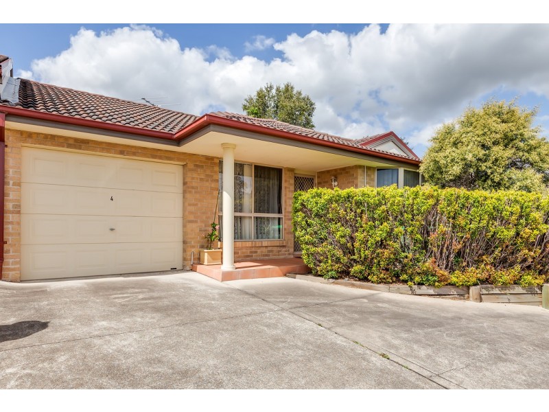 4/12 Park Street, East Maitland NSW 2323