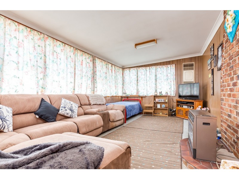 63 Second Avenue, Rutherford NSW 2320