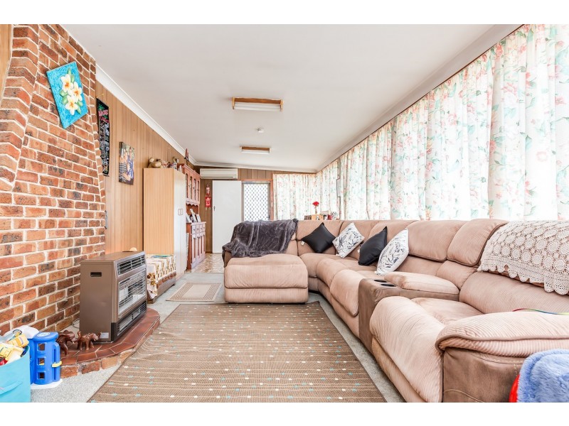 63 Second Avenue, Rutherford NSW 2320