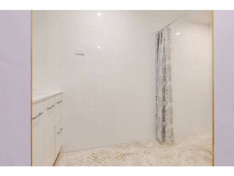 33 Eastern Avenue, Tarro NSW 2322